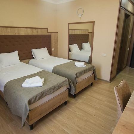 Hotel Juralius Тбилиси Экстерьер фото